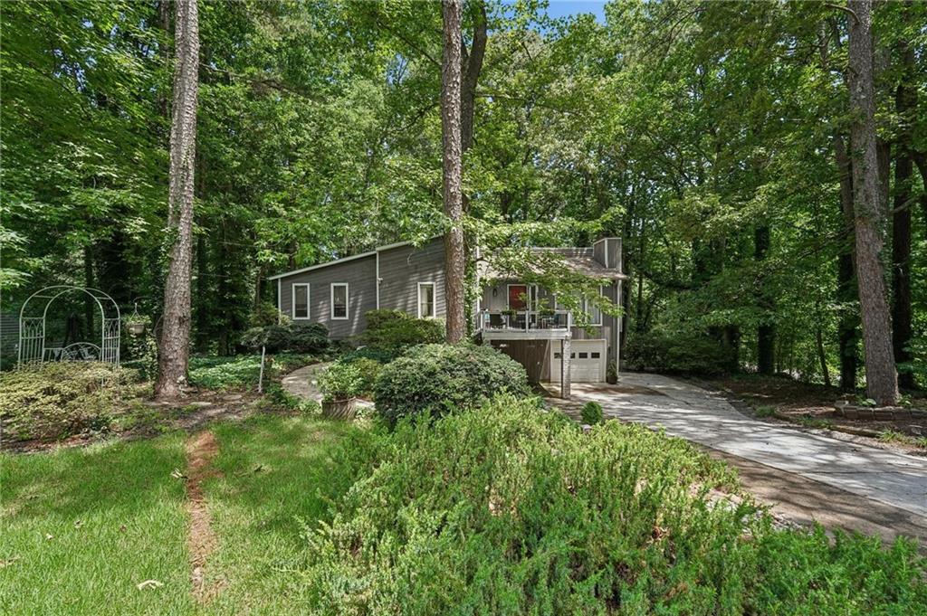 3045 Richmond Road Woodstock GA 30189