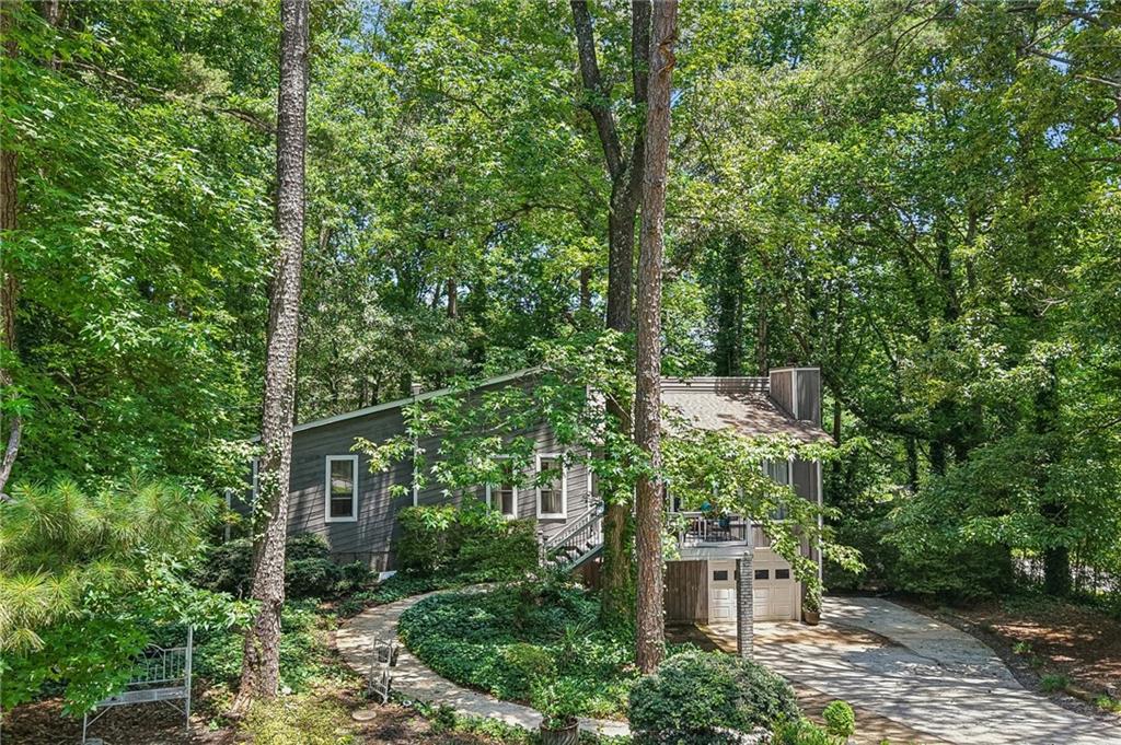 3045 Richmond Road Woodstock GA 30189