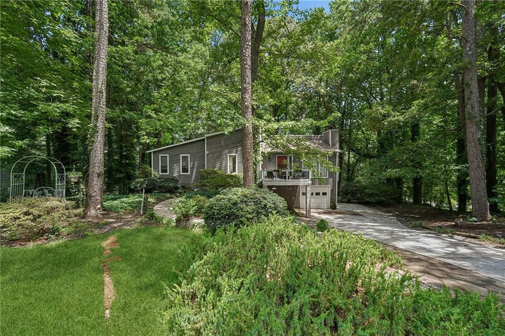 3045 Richmond Road Woodstock GA 30189