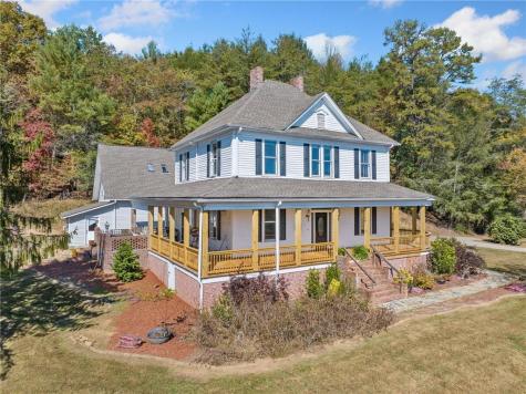 8162 Lakewood Highway Mineral Bluff GA 30559