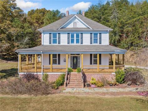 8162 Lakewood Highway Mineral Bluff GA 30559