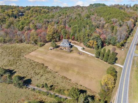 8162 Lakewood Highway Mineral Bluff GA 30559