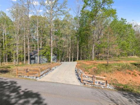 162 Hickory Ridge Drive Cleveland GA 30528