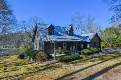 1207 Old River Road Cornelia GA 30531