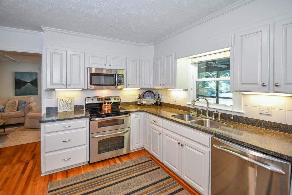 1207 Old River Road Cornelia GA 30531