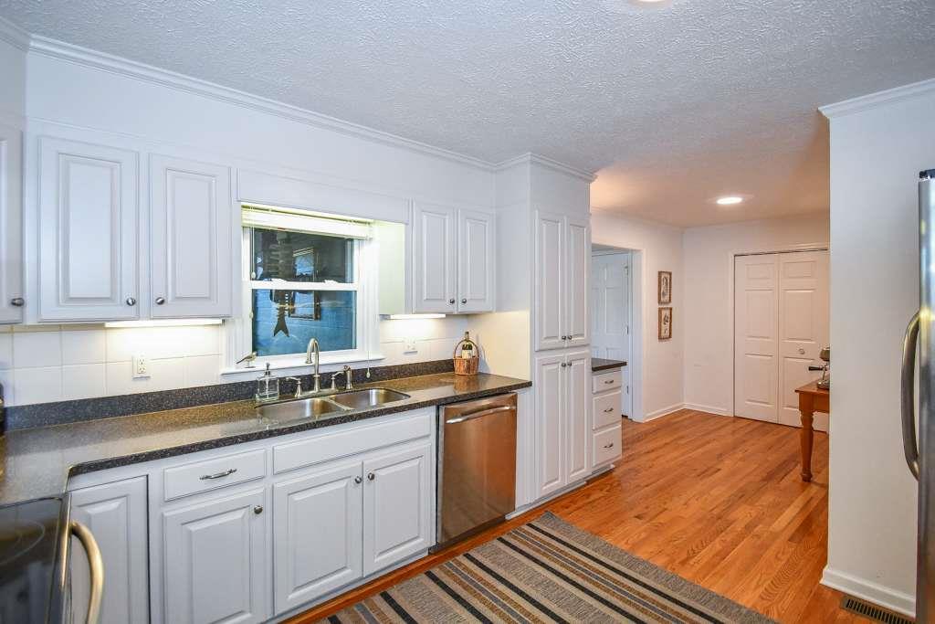 1207 Old River Road Cornelia GA 30531