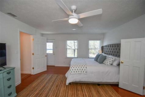 1207 Old River Road Cornelia GA 30531