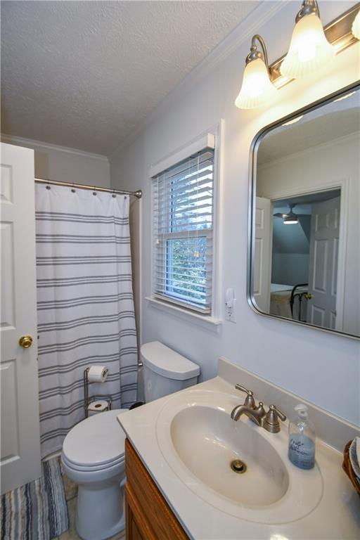 1207 Old River Road Cornelia GA 30531