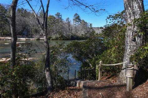 1207 Old River Road Cornelia GA 30531