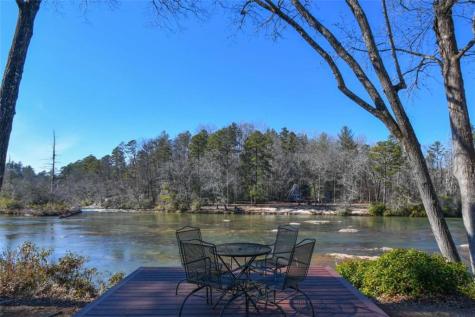 1207 Old River Road Cornelia GA 30531