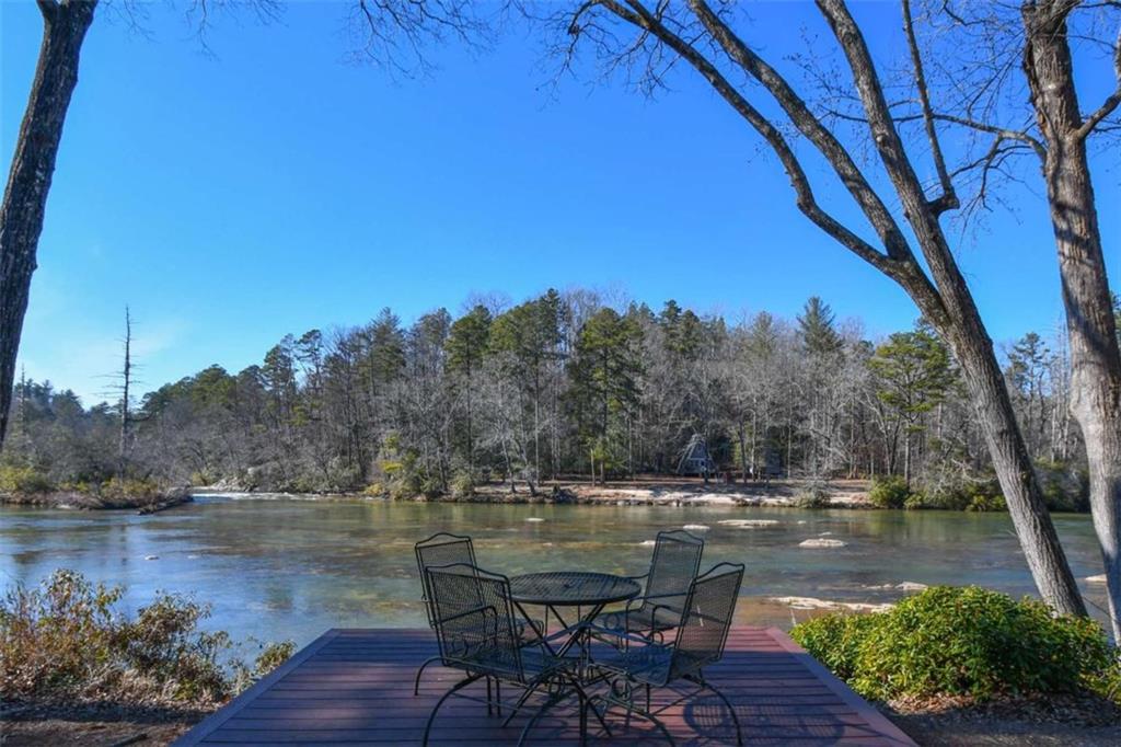 1207 Old River Road Cornelia GA 30531