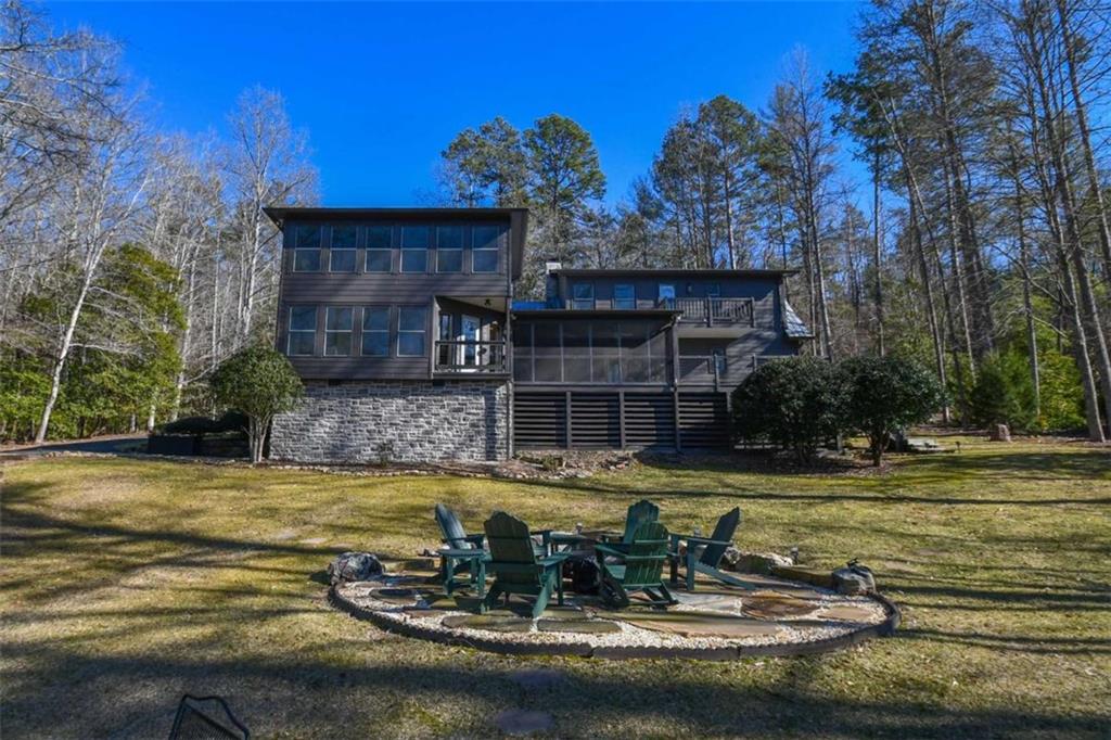 1207 Old River Road Cornelia GA 30531