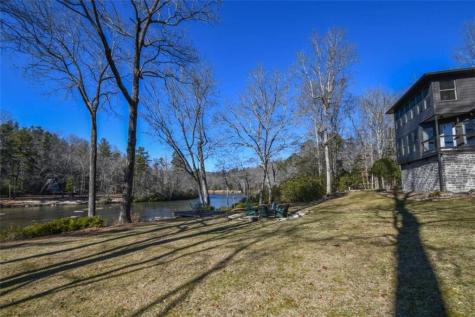 1207 Old River Road Cornelia GA 30531