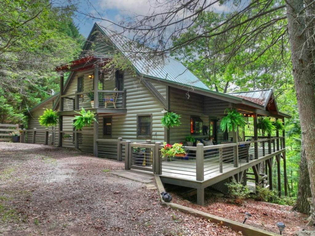 246 Uphill Road Blue Ridge GA 30513