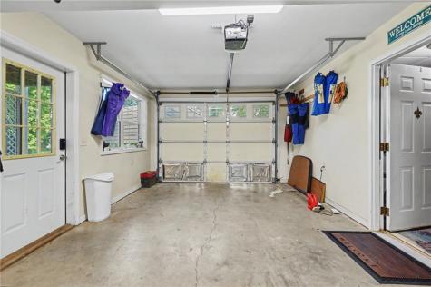2255 Thunder Oak Road Young Harris GA 30582