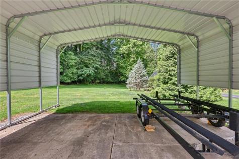 2255 Thunder Oak Road Young Harris GA 30582