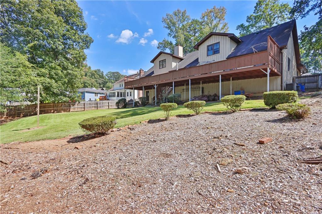 1749 Hidden Hills Parkway Stone Mountain GA 30088