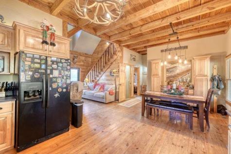 2567 Todd Shook Road Young Harris GA 30582