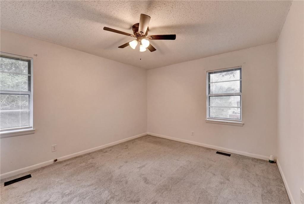 4921 Merlin Drive Oakwood GA 30566