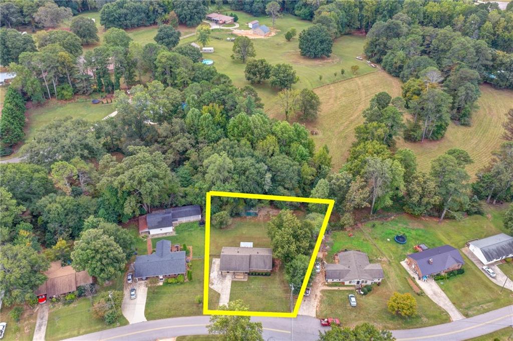4921 Merlin Drive Oakwood GA 30566