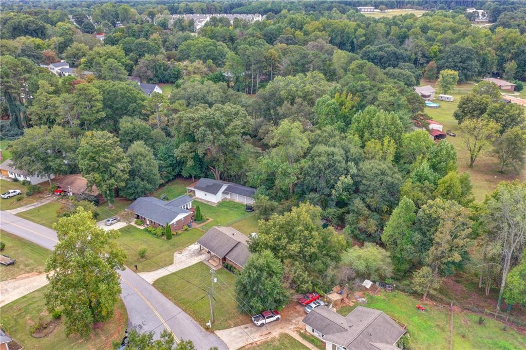 4921 Merlin Drive Oakwood GA 30566