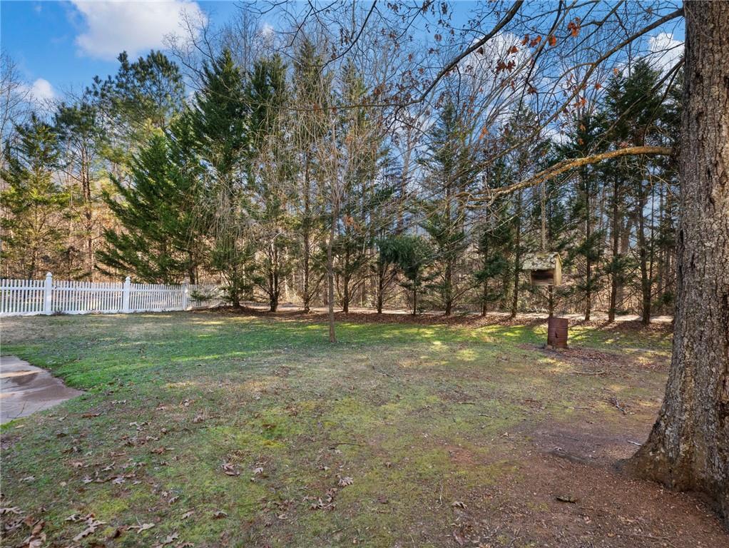 7389 Williams Road Flowery Branch GA 30542