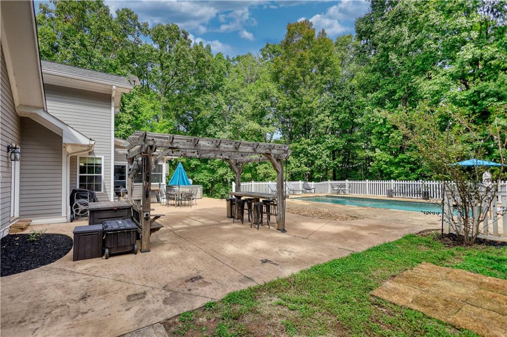4140 Mount Paran Drive Social Circle GA 30025