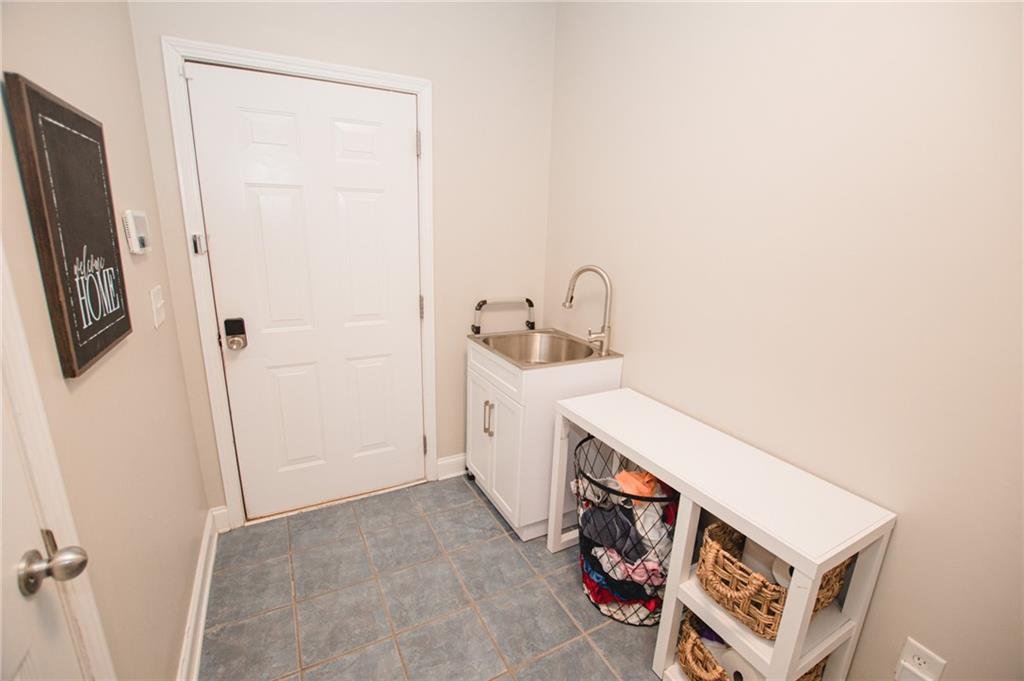 341 Prestwick Drive Hoschton GA 30548