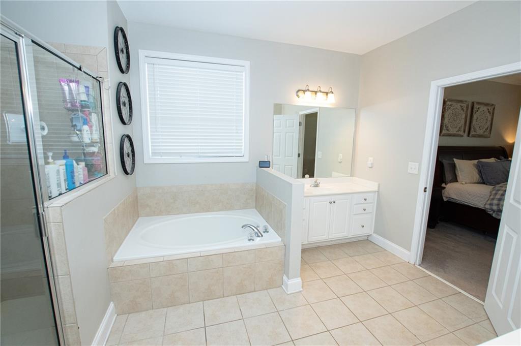 341 Prestwick Drive Hoschton GA 30548