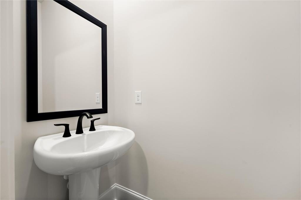 4538 Meadowland Way Flowery Branch GA 30542