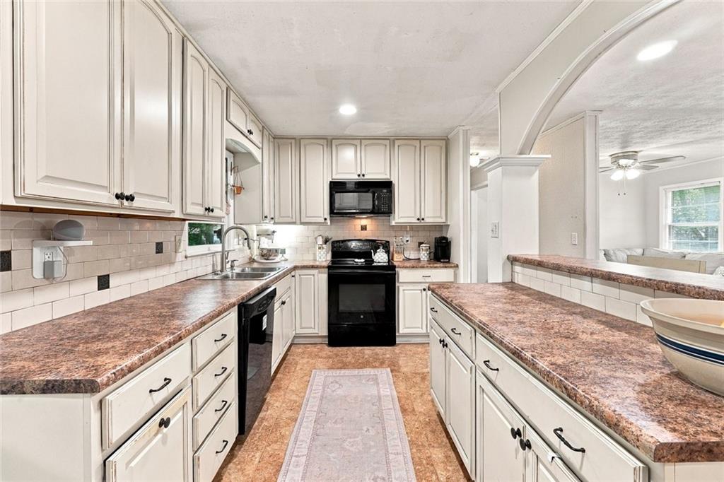 1694 Cartersville Highway Dallas GA 30132