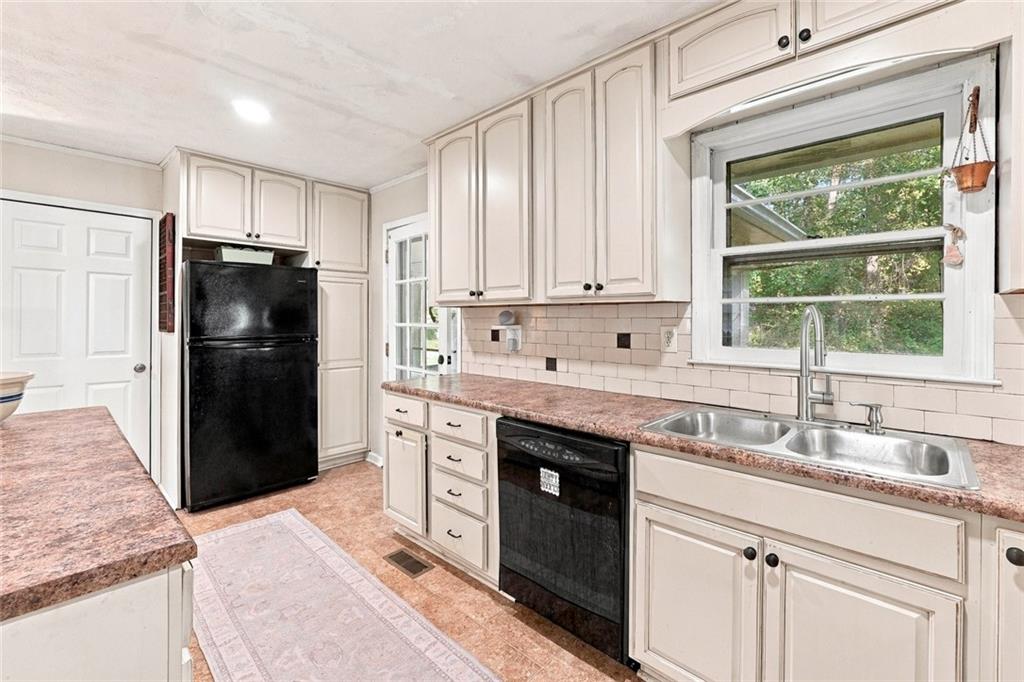 1694 Cartersville Highway Dallas GA 30132