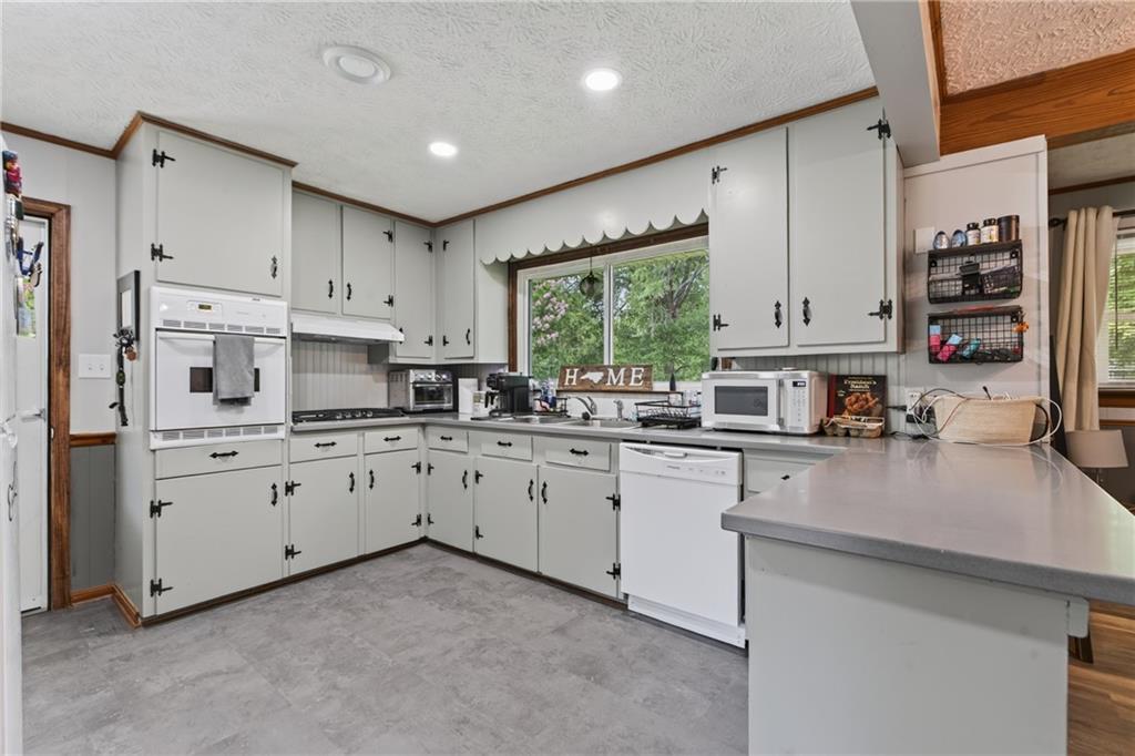14 Don Dr NE Rome GA 30165