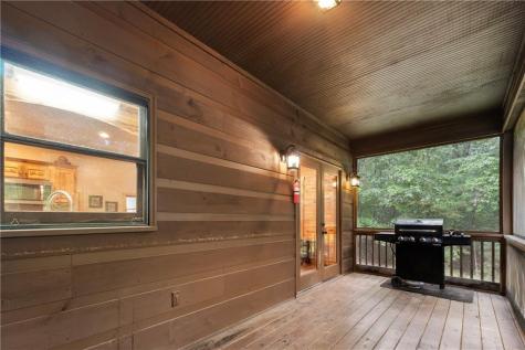 416 Acadia Drive Ellijay GA 30540