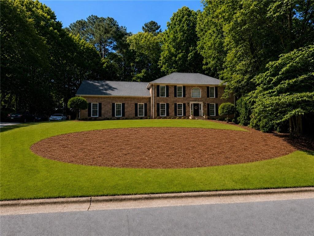 890 Ferncroft Court Roswell GA 30075