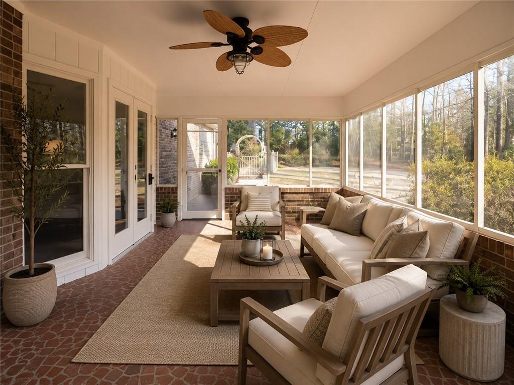 890 Ferncroft Court Roswell GA 30075