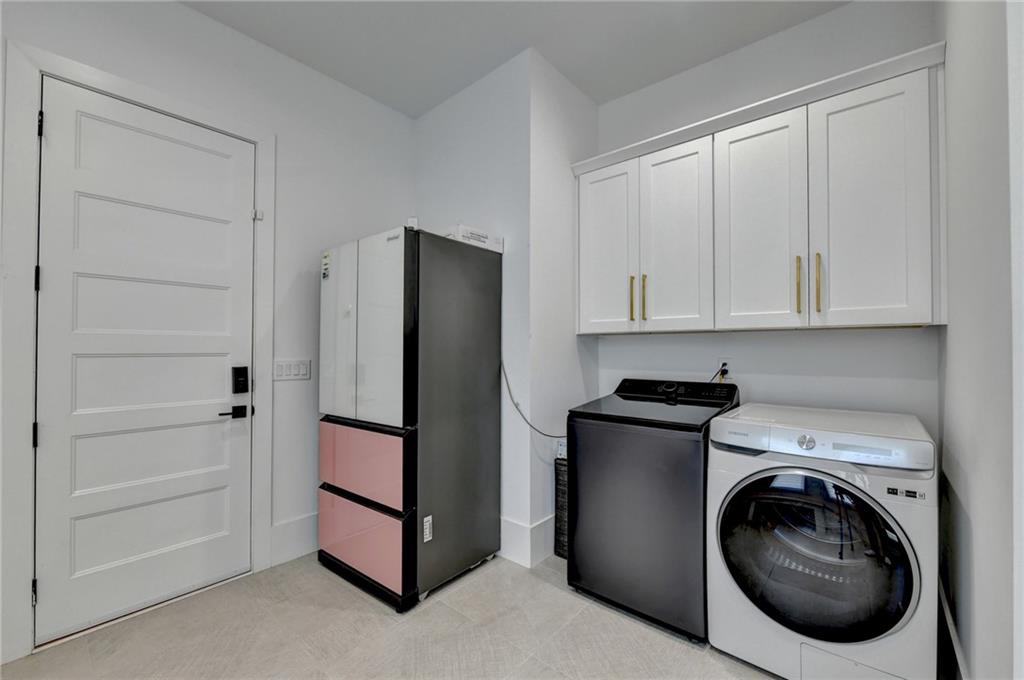 1646 Thomas Drive Hoschton GA 30548