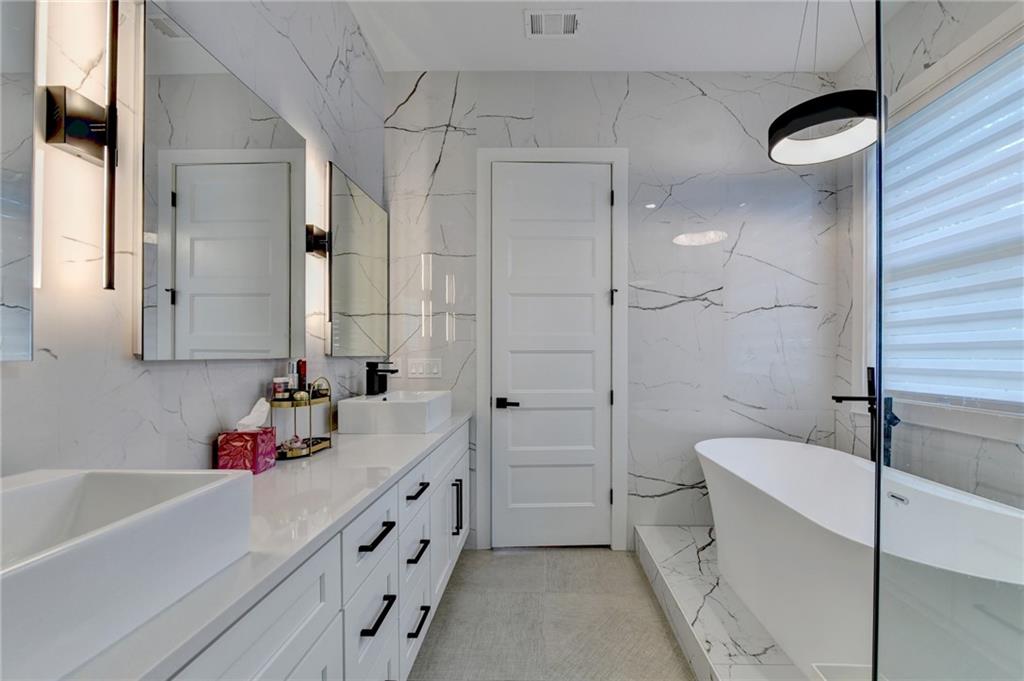 1646 Thomas Drive Hoschton GA 30548