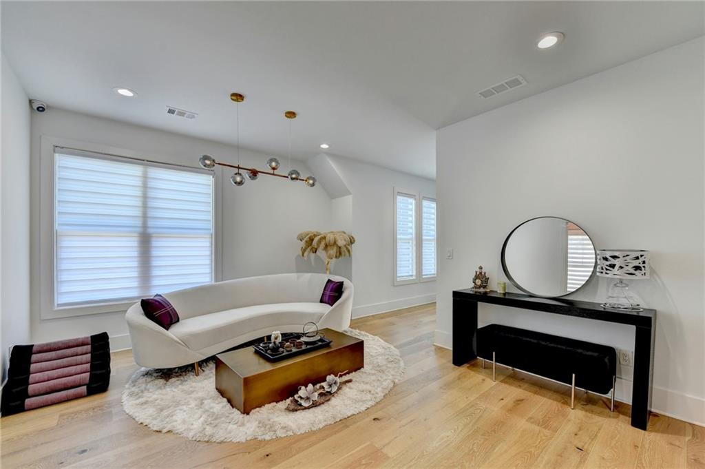 1646 Thomas Drive Hoschton GA 30548