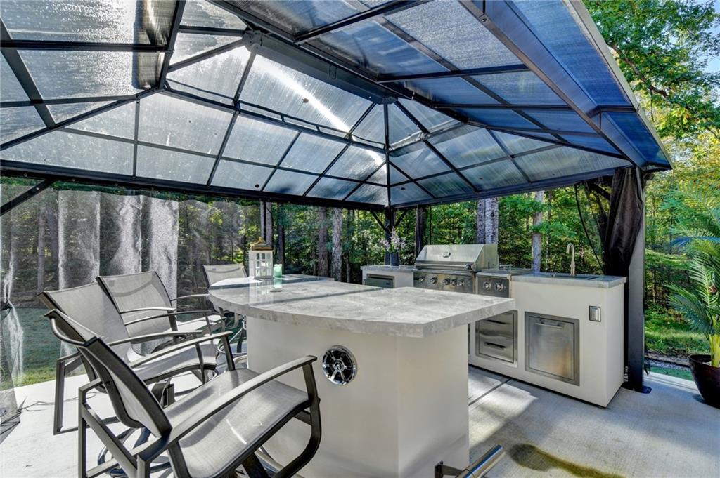 1646 Thomas Drive Hoschton GA 30548