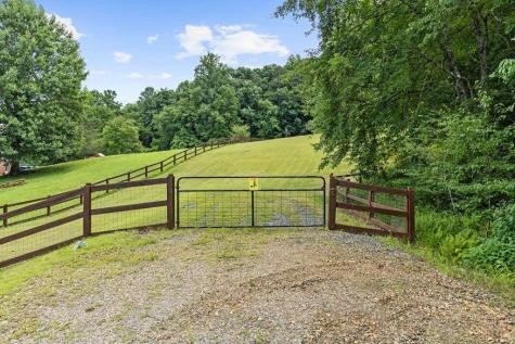 11690 Old Highway 76 Morganton GA 30560