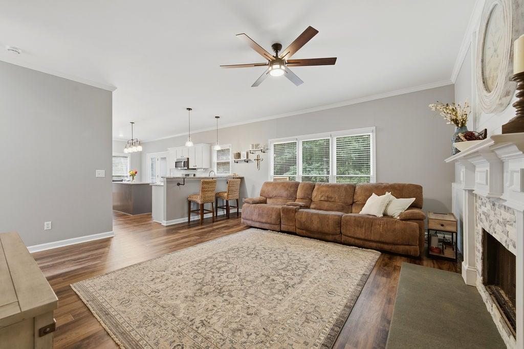 1938 Greensferry Glen Lawrenceville GA 30043