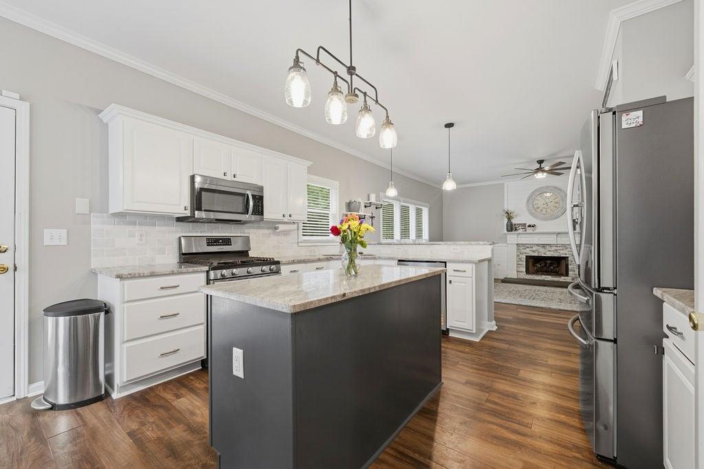 1938 Greensferry Glen Lawrenceville GA 30043