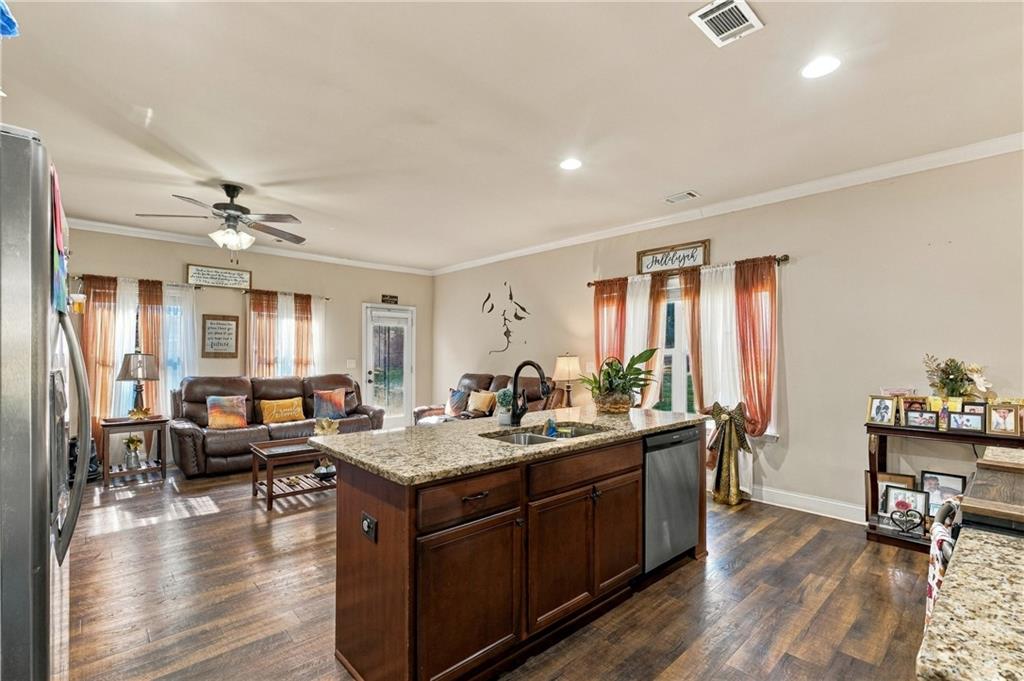 130 Huntington Manor Court Cornelia GA 30531