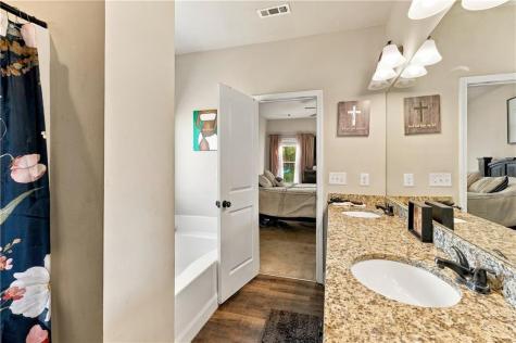 130 Huntington Manor Court Cornelia GA 30531