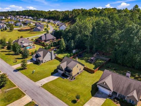 130 Huntington Manor Court Cornelia GA 30531