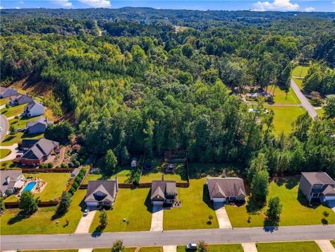 130 Huntington Manor Court Cornelia GA 30531