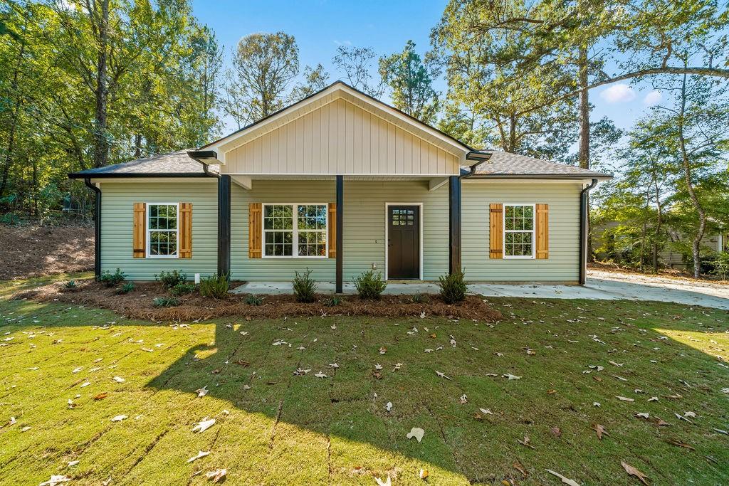 652 Harris Circle Cedartown GA 30125