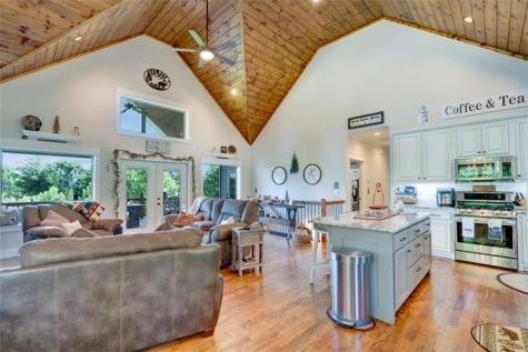 2079 Gallatin Road Young Harris GA 30582