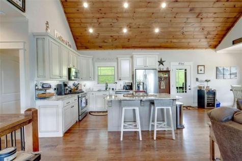 2079 Gallatin Road Young Harris GA 30582